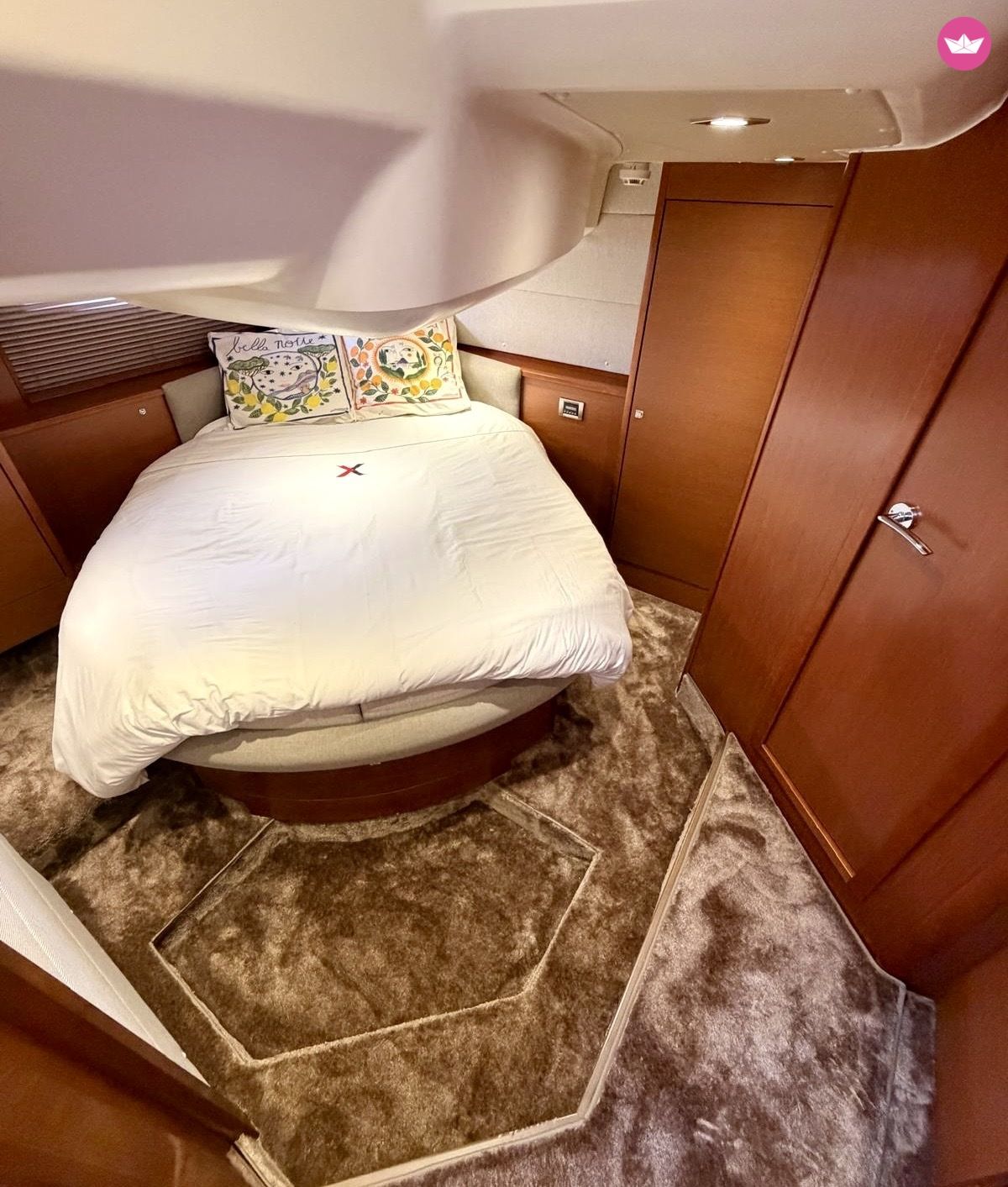 Bateau à moteur Prestige 440 S 740cv 8