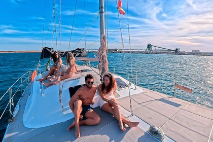 Verhuur Catamaran Pedret Arnero Enrique Catamaran  Auto Construccion naval Torrevieja