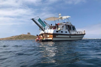Czarter Jacht motorowy Motomar Pajarita V Palermo