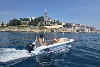 Noleggio Barca senza patente  Roto 450 Rovigno