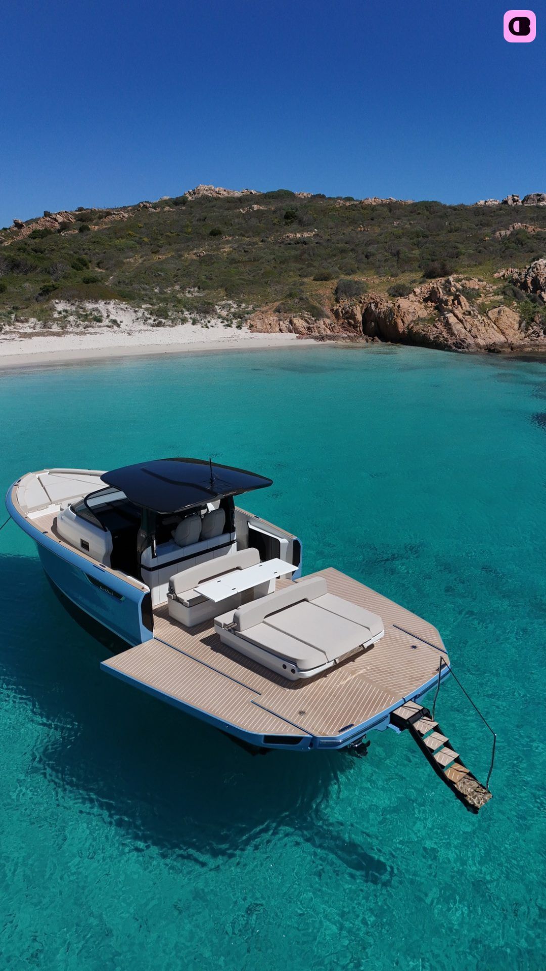 Bateau à moteur Bellini Yacht Astor 36 700cv 5