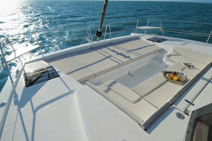 Rental Catamaran BALI - CATANA 4.1 Salerno