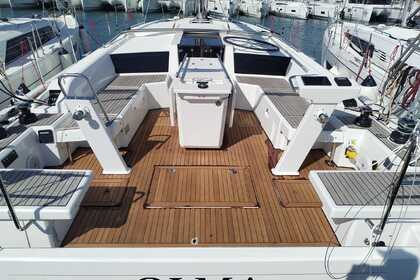 Miete Segelboot Bénéteau Oceanis 46.1 - 4 cab. Split
