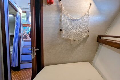 Hatteras 36 Convertible • Amalfi Coast