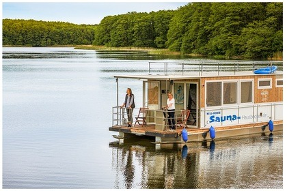 Verhuur Woonboot KUHNLE-TOURS Sauna-Hausboot Rechlin