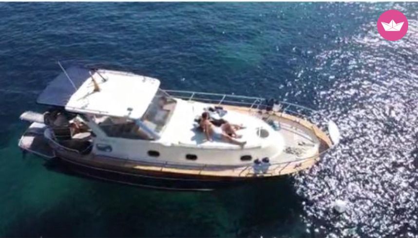 Bateau à moteur Nautica Esposito Futura 38 Cabin 630cv