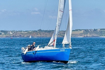 Charter Sailboat BENETEAU FIRST 210 Morgat