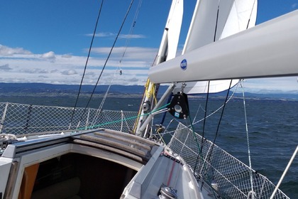 Location Voilier BENETEAU First 305 PTE Thonon-les-Bains