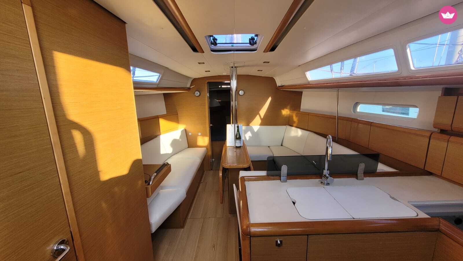 Voilier Sun Odyssey 379 (DL) 11m 2