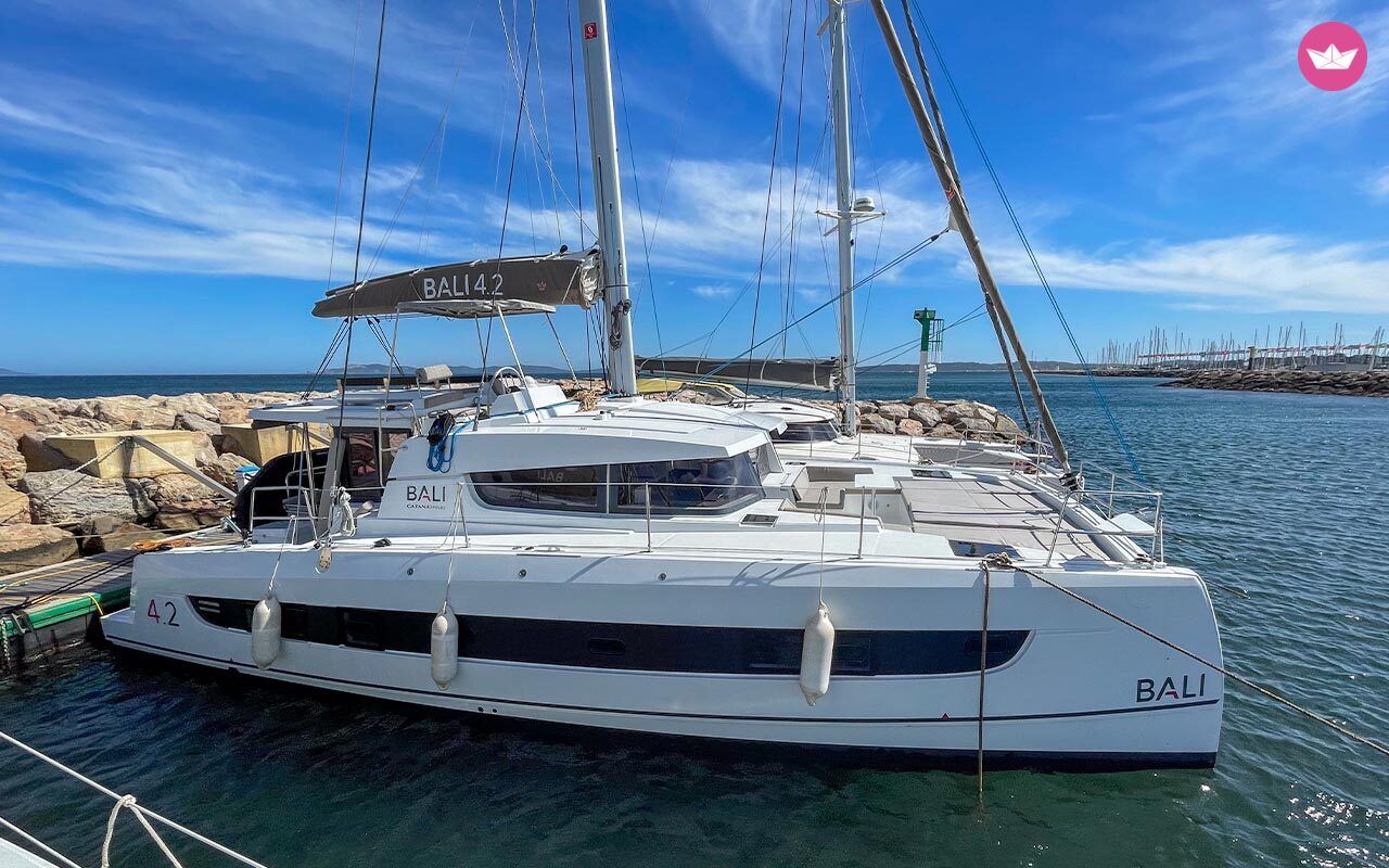 Catamaran 15 BALI 4.2 (4D/2C/1P)-ZA 12m