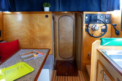 Vacances détente assurées sur cette péniche Sui