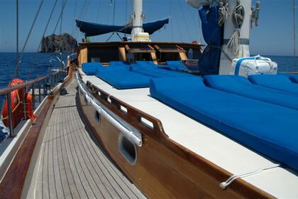 Charter Gulet caicco gulet 24 mt Lipari