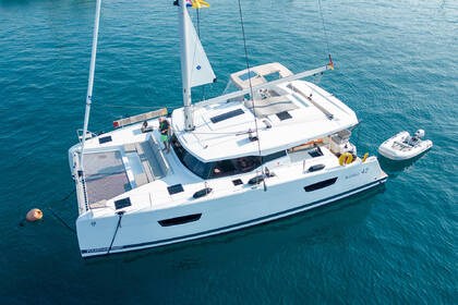 Noleggio Catamarano Fountaine Pajot Fountaine Pajot Astrea 42 - 3 + 2 cab. Rogosnizza