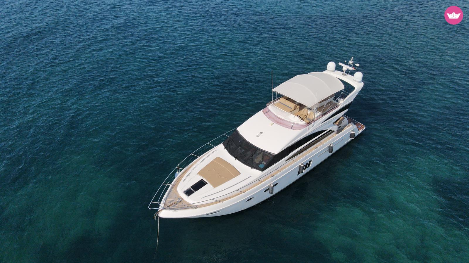 Yacht Princess 64 fly 2000cv 2