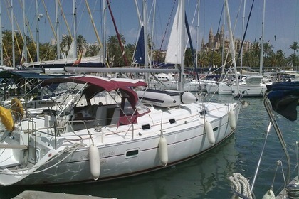 Hire Sailboat Beneteau Oceanis 361 Clipper Palma de Mallorca