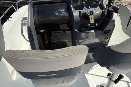 Beneteau Flyer 6.6 / 150cv 8 places