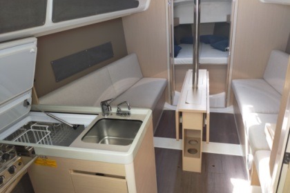 Rental Sailboat Beneteau Oceanis 30.1 Carloforte