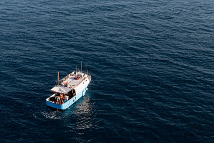 Hire Motorboat Peschereccio Azzurra Isola delle Femmine