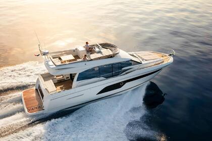 Charter Motor yacht Jeanneau Prestige 520 Fly St-Laurent-du-Var
