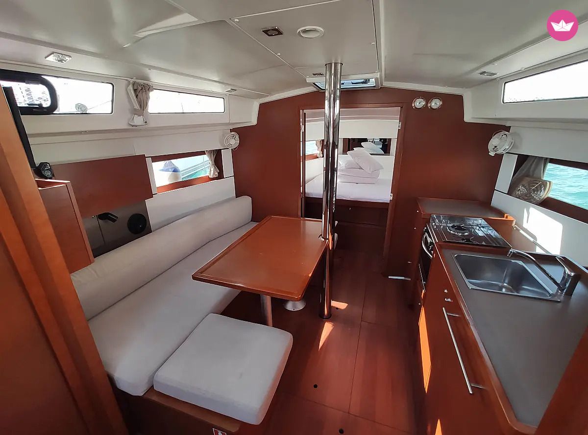Voilier BENETEAU OCEANIS 38.1 11.5m 7