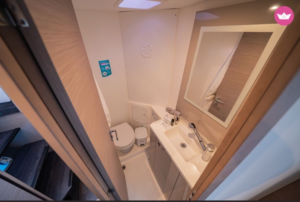 Catamaran Fountaine Pajot ISLA 40 12m 4