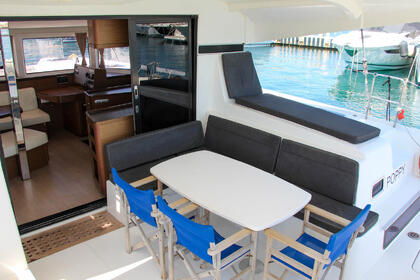 Hyra båt Katamaran Lagoon-Bénéteau Lagoon 42 - 4 + 2 cab. Split