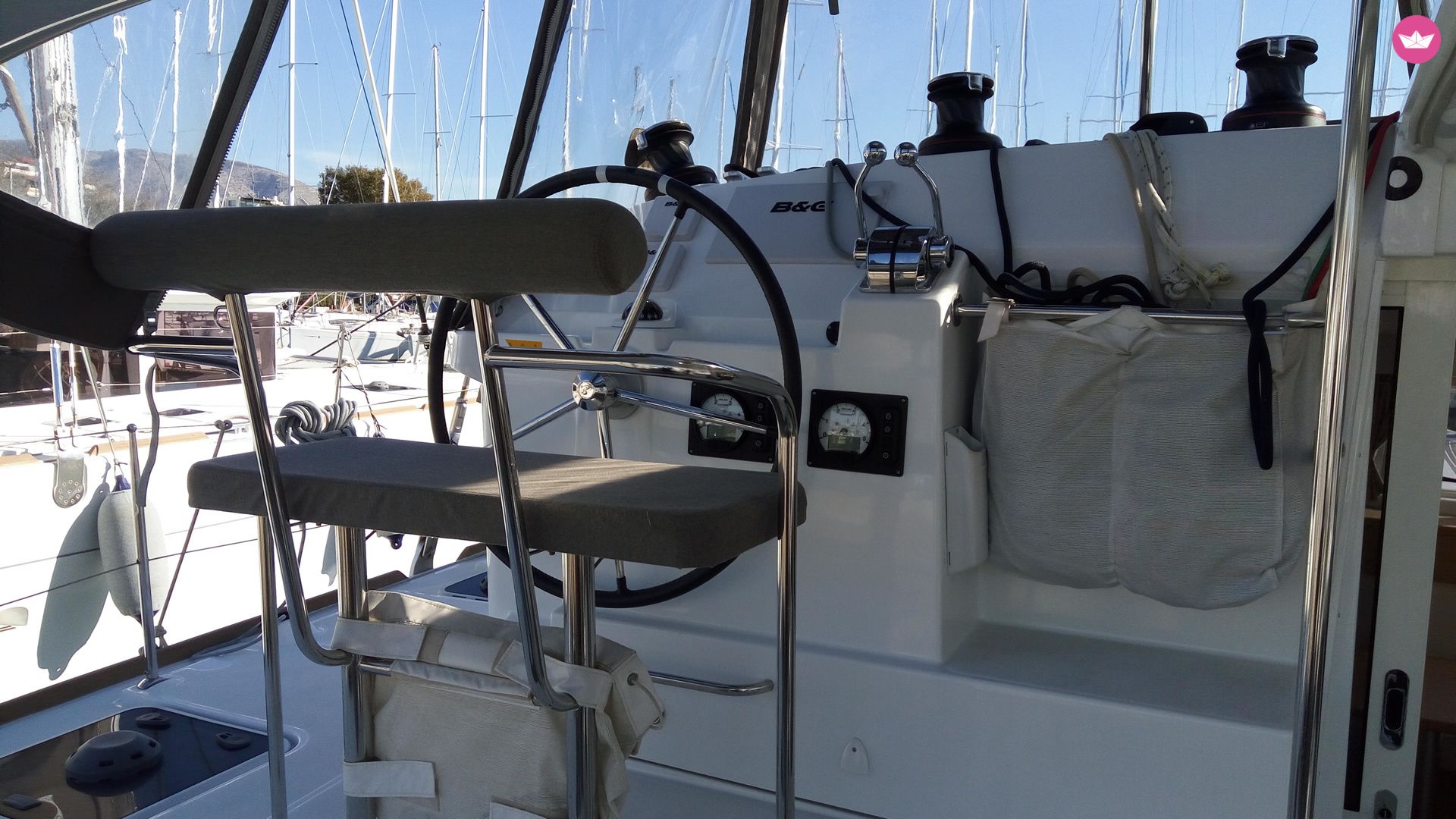 Catamaran Lagoon 400 S2 for hire