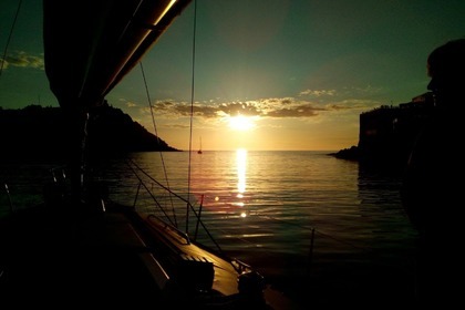 ALQUILER BENETEAU FIRST 40.7