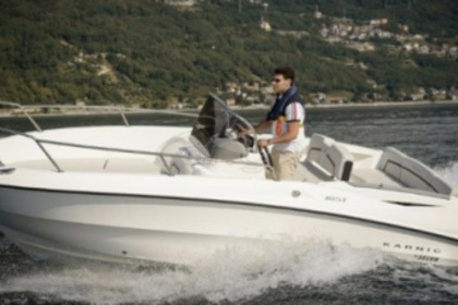 Rental Motorboat Karnic Smart 1-48 Santorini