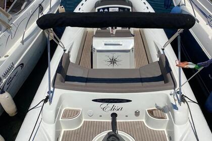 yachting club brucoli