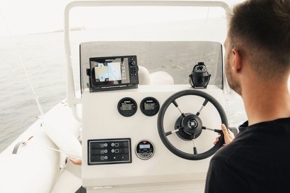 Miete RIB Weihai Marine Co. Arimar Dolphin 520 K Pula