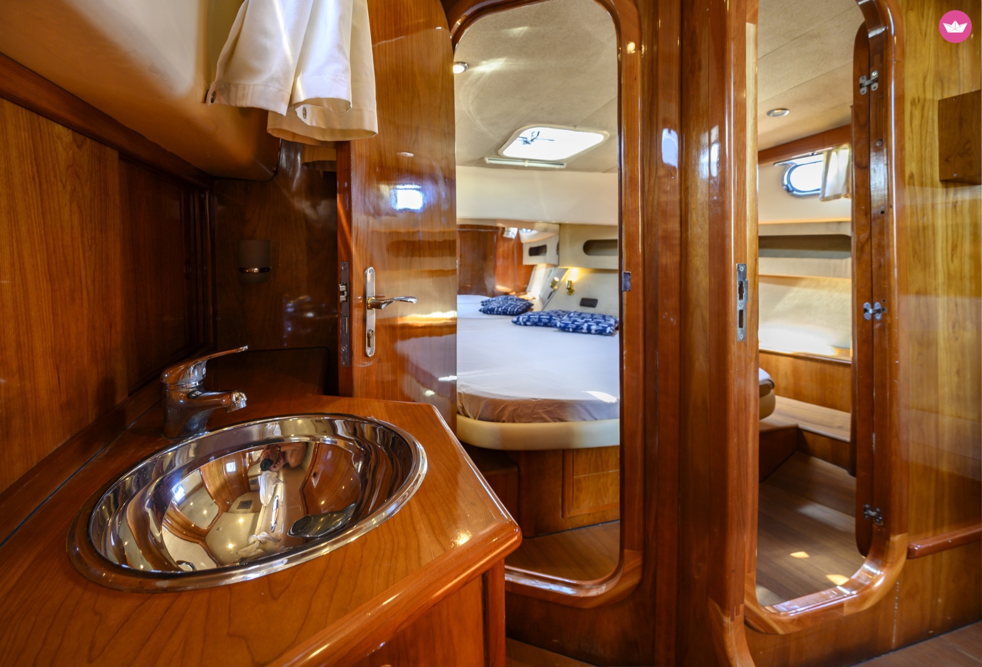Bateau à moteur Aprea Libeccio 11 HT 630cv 8