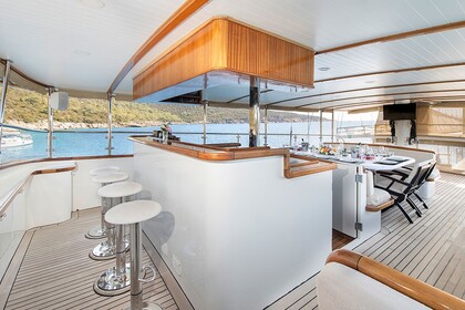 Elegant renovated Gulet for 21 people