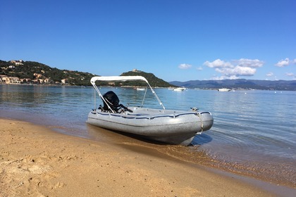 Miete Motorboot Fun Yak 390 20CV Belvédère-Campomoro