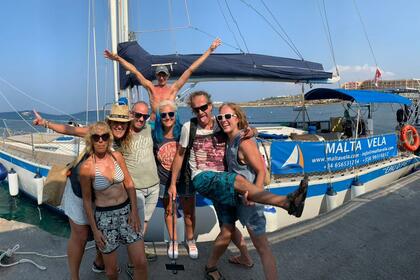 Hire Sailboat WAUQUIEZ CENTURION 41 Malta