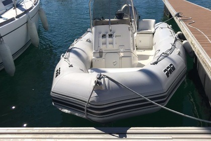 Rental RIB Zodiac Pro Open 550 Saint-Philibert