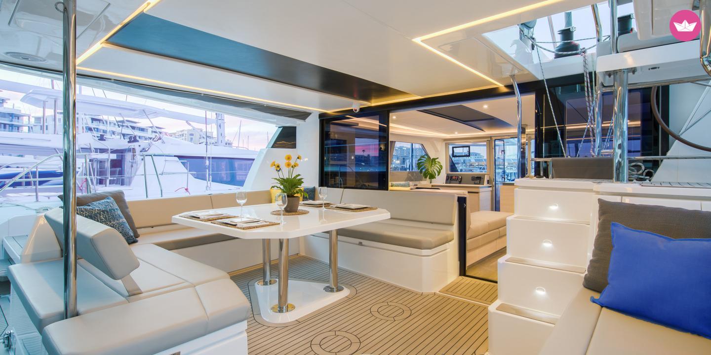 Catamaran Moorings 5000 15m