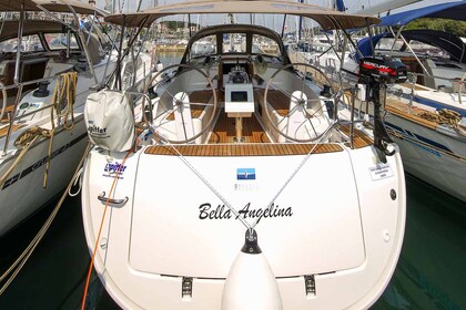 Hyra båt Segelbåt Bavaria Bavaria Cruiser 37 Krk