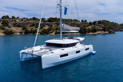 Rental Catamaran  Lagoon 46  Porto Cheli