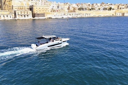 Rental Motorboat Saver 870wa Valletta