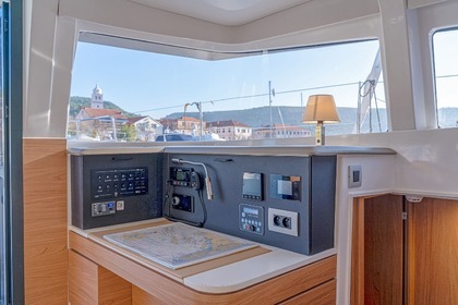 Verhuur Catamaran Catana Group Bali 4.2 - 4 + 1 cab. Skradin