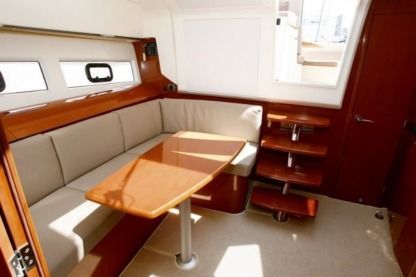 Czarter Łódź motorowa Beneteau Gt Marsylia