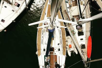 Spend an unforgettable day in Santorini with Atlantic 49 sailboat!