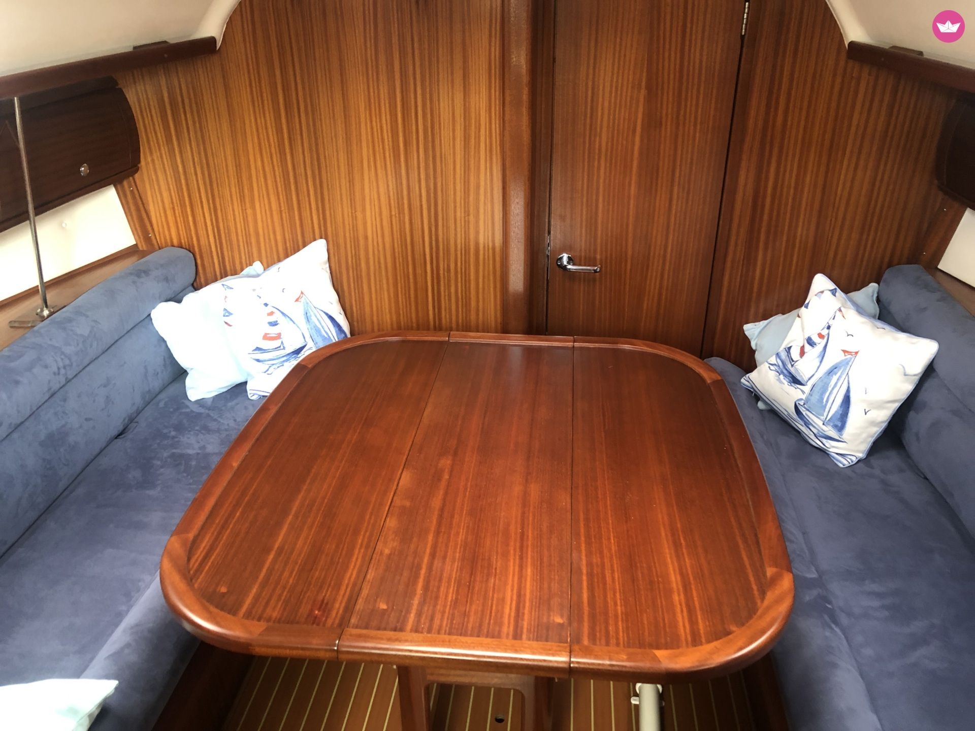Hire Bavaria Cruiser 32