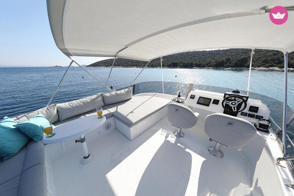 Catamaran Fountaine Pajot My 37 11m 5
