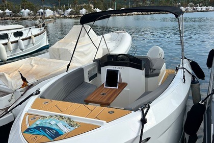 Charter Motorboat Valory Model V Premium Mallorca