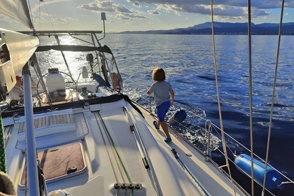 Sailboat Rental in Alicante – Half Day or Full Day Trips with Skipper