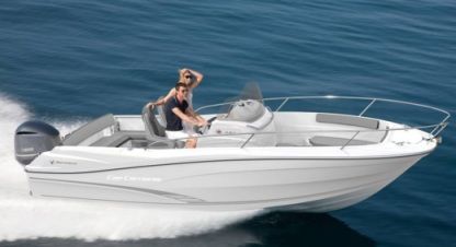 Location Bateau à moteur Jeanneau Cap Camarat 7.5Cc Série2 Saint-Gilles-Croix-de-Vie
