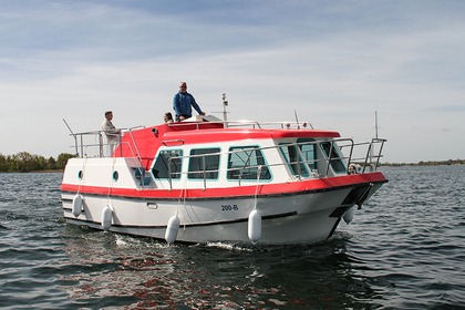 Charter Houseboat Pirate 915 Zeuthen