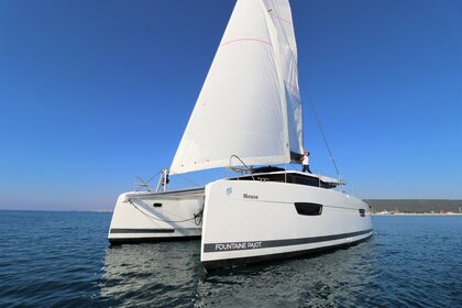 Noleggio Catamarano Fountaine Pajot Fountaine Pajot Astrea 42 - 4 + 2 cab. Castel Abbadessa